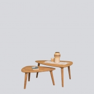 Dubový trojuholníkový kávový stolík CLASSY - 18237