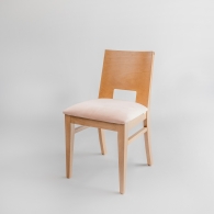 Moderní buková židle s čalouněným sedadlem - 1