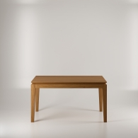 Dubový stôl s profilovanými nohami - 9043